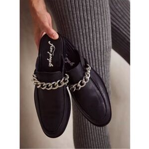 Free People Vida Mules 37 Black Leather Loafers w Silver Chain 7 NIB Academia